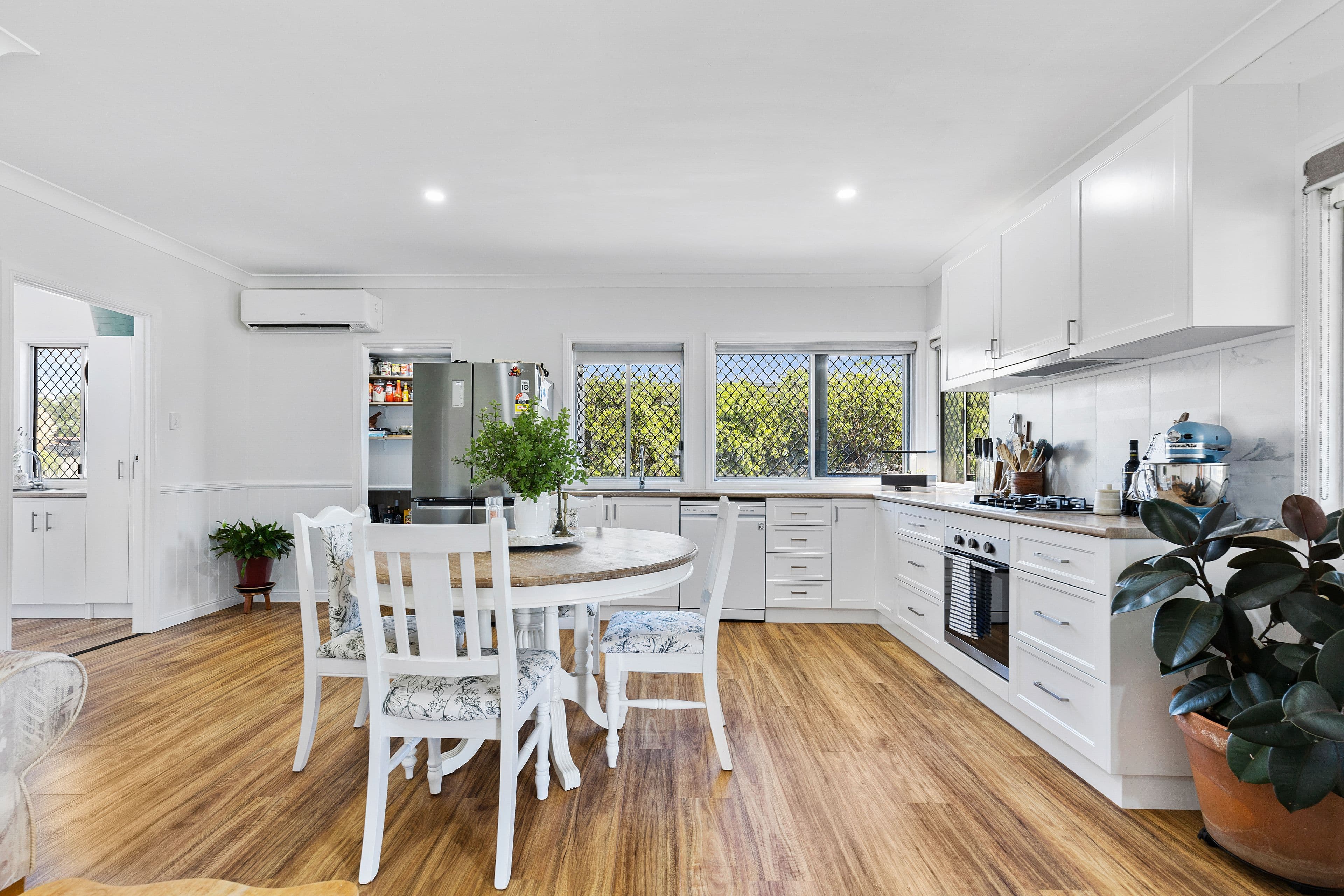 14 Cooper Street, Pittsworth QLD 4356, Pittsworth - Thumbnail 4
