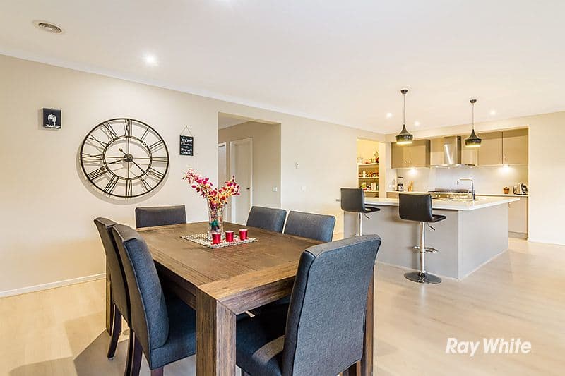 24 Fleuve Rise, Clyde North VIC 3978, Clyde North - Thumbnail 6