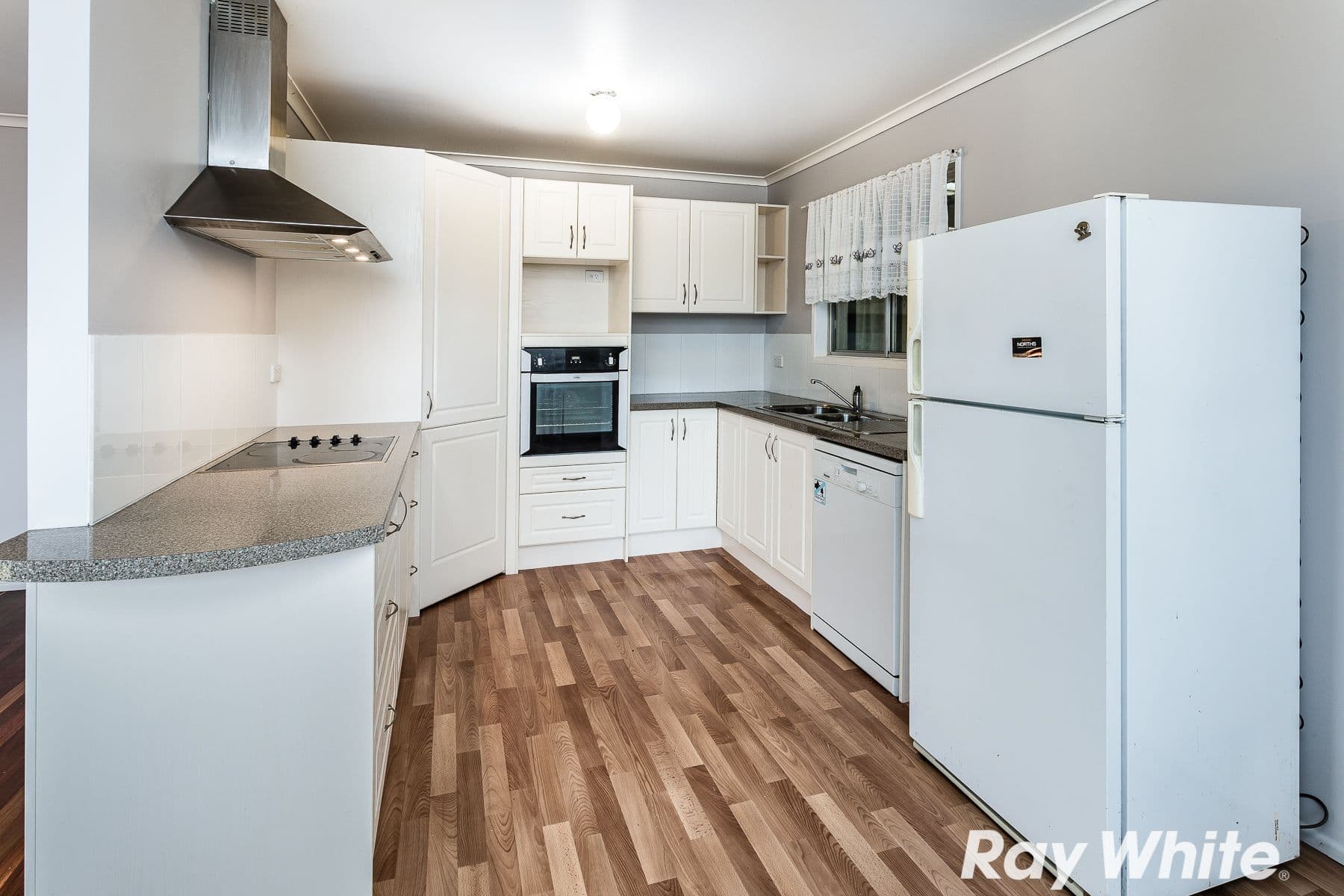 7 Ahern Street, Kallangur QLD 4503, Kallangur - Thumbnail 4