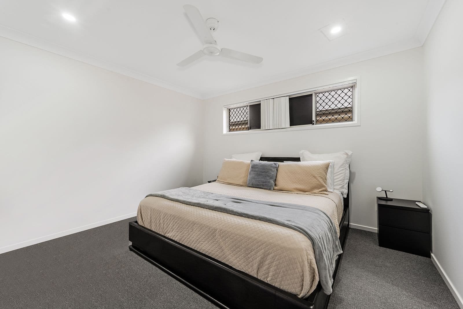 9 Lapetus Street, Burpengary QLD 4505, Burpengary - Thumbnail 7