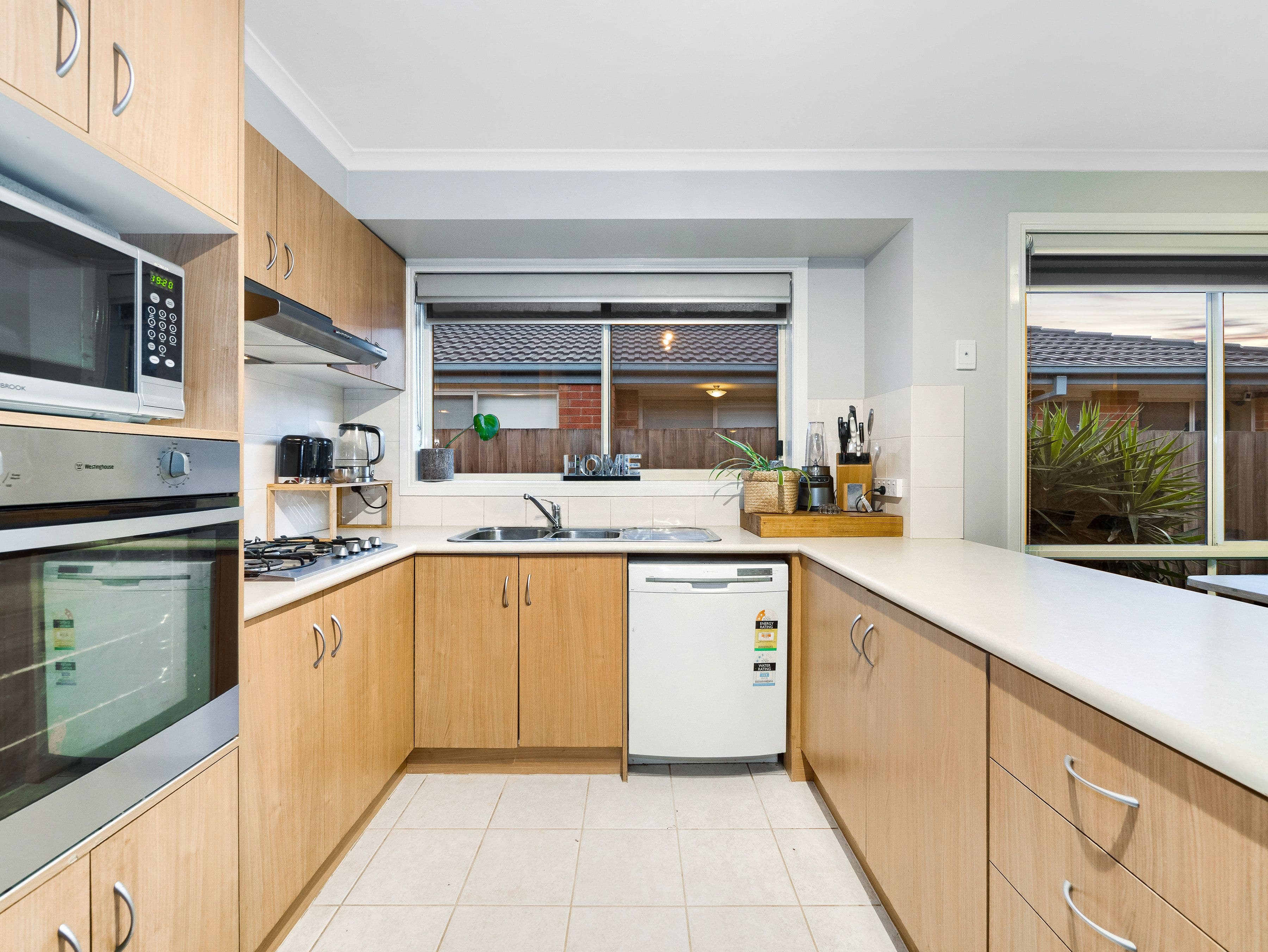 35 Willowbrae Way, Bannockburn VIC 3331, Bannockburn - Thumbnail 4