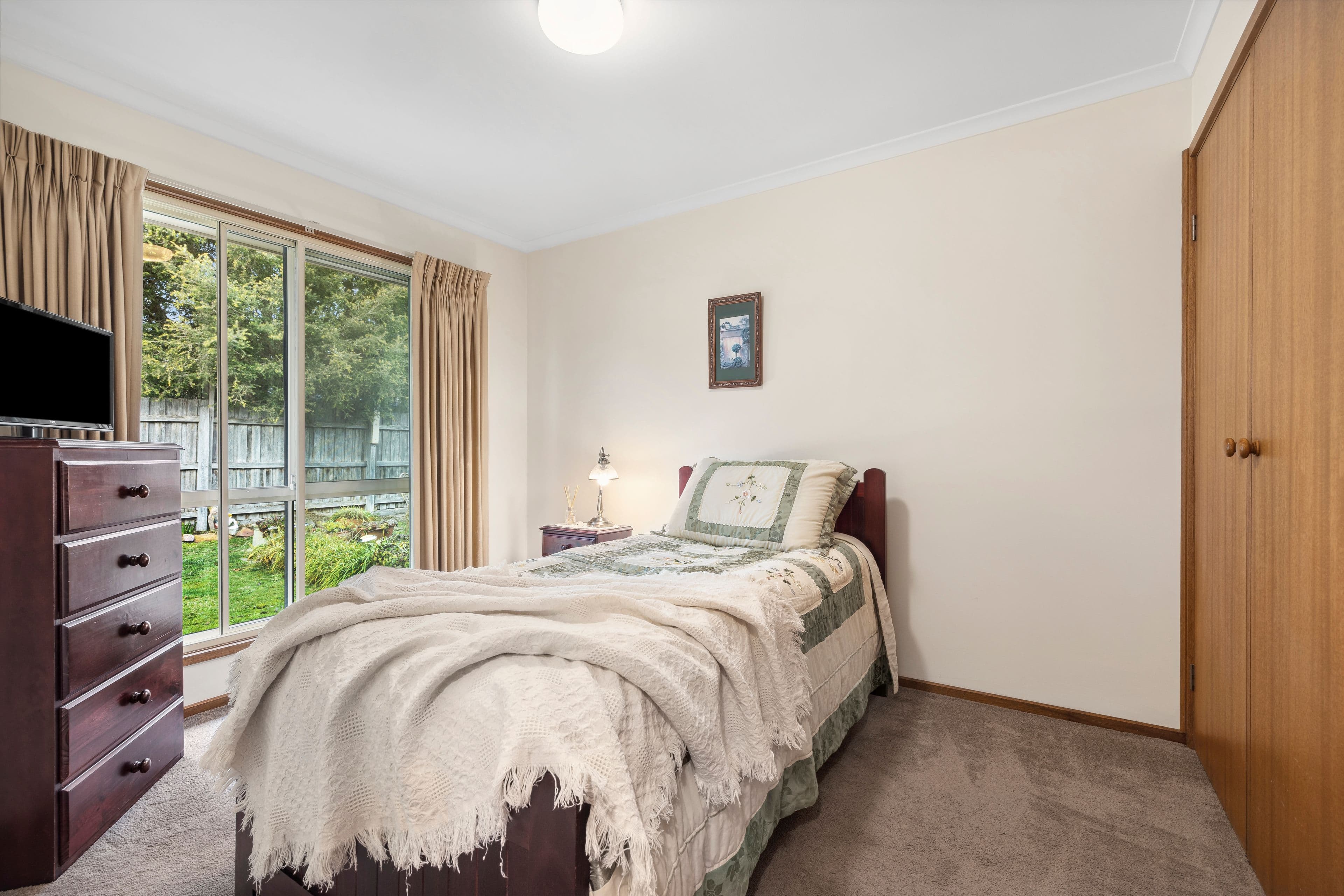 70 Edgecombe Street, Kyneton VIC 3444, Kyneton - Thumbnail 5