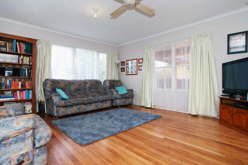 4 Stenocarpus Drive, DOVETON VIC 3177, Doveton - Thumbnail 7