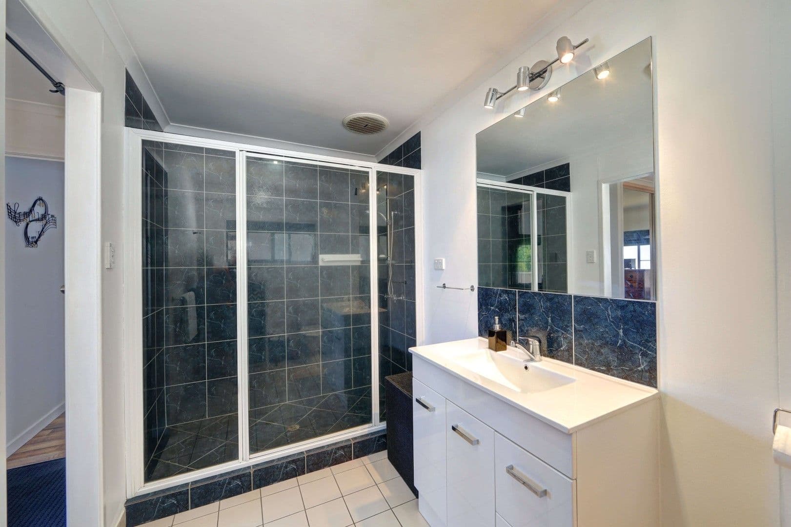 5 Tootell Crescent, Bundaberg East QLD 4670, Bundaberg East - Thumbnail 8