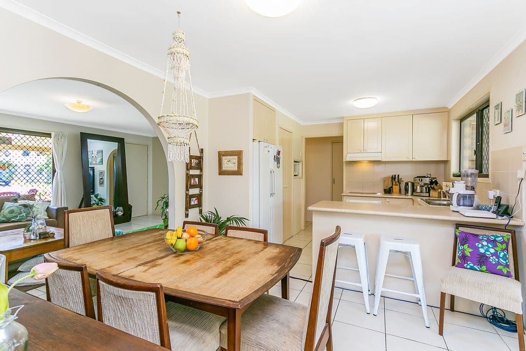18 Mokera Avenue, Palm Beach QLD 4221, Palm Beach - Thumbnail 4