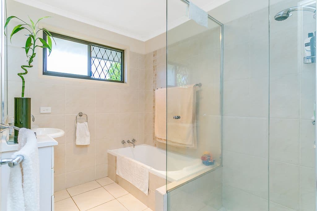 18 Mokera Avenue, Palm Beach QLD 4221, Palm Beach - Thumbnail 8