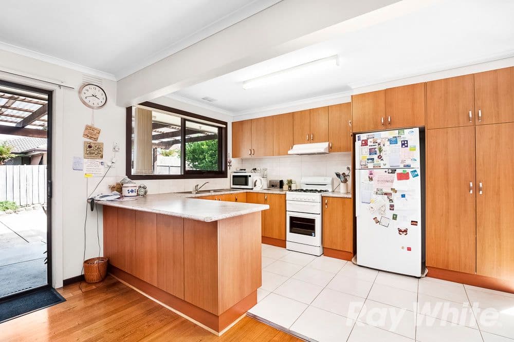 220 Gladstone Road, Dandenong North VIC 3175, Dandenong North - Thumbnail 2