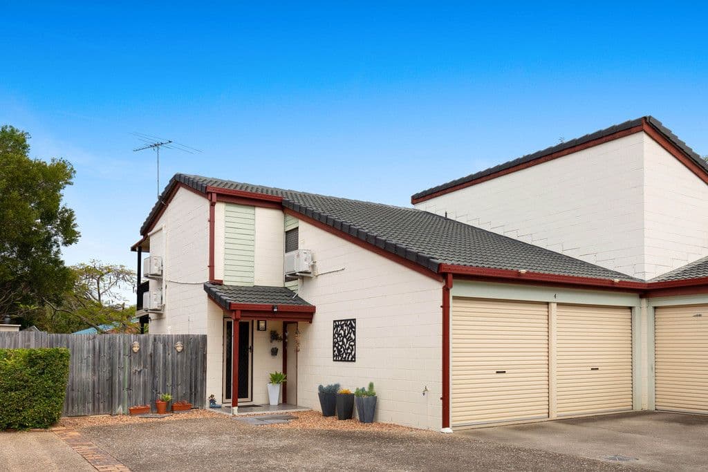 18 Movilla Street, Ferny Grove QLD 4055, Ferny Grove - Image 1