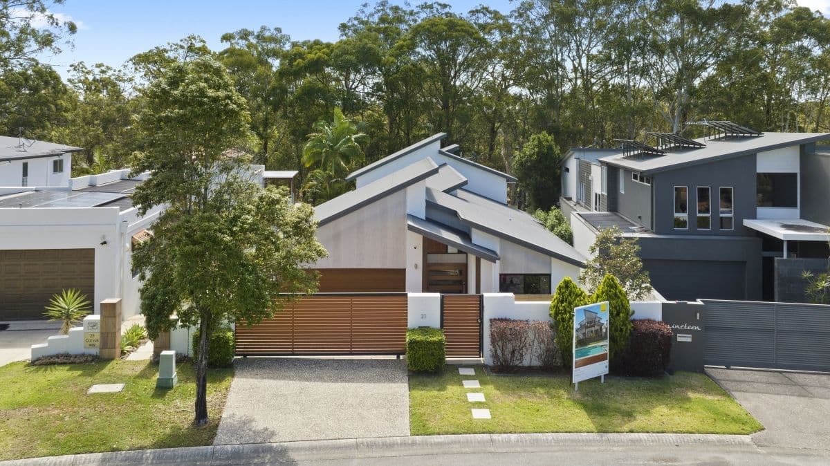 21 Corvus Way, Robina QLD 4226, Robina - Thumbnail 2