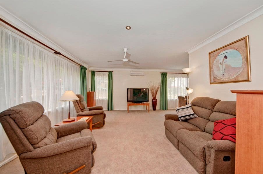56 Hensman Street, LATHAM ACT 2615, Latham - Thumbnail 2