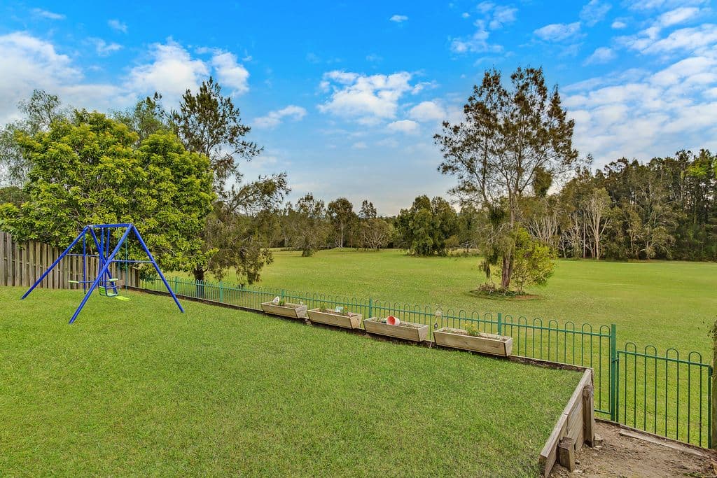 35 Tussock Crescent, Elanora QLD 4221, Elanora - Thumbnail 2