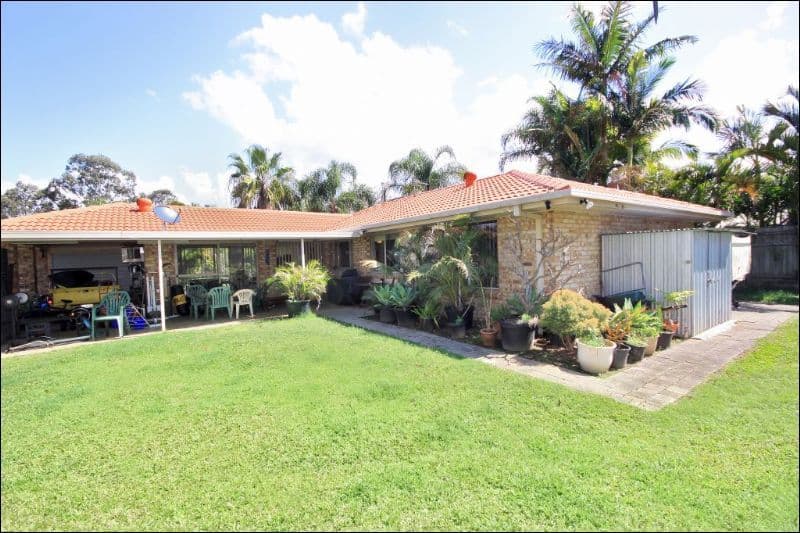 11 Colonsay Crescent, MERRIMAC QLD 4226, Merrimac - Thumbnail 4