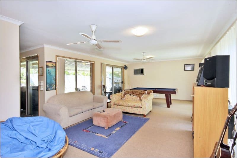 11 Colonsay Crescent, MERRIMAC QLD 4226, Merrimac - Thumbnail 5