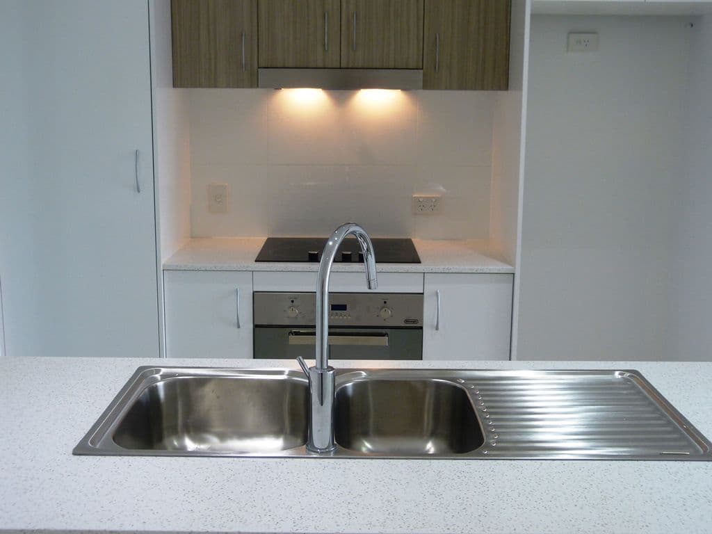 23 Hood Street, SHERWOOD QLD 4075, Sherwood - Thumbnail 3
