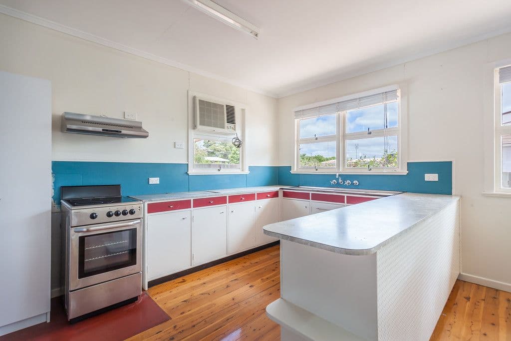 349 West Street, Harristown QLD 4350, Harristown - Thumbnail 5