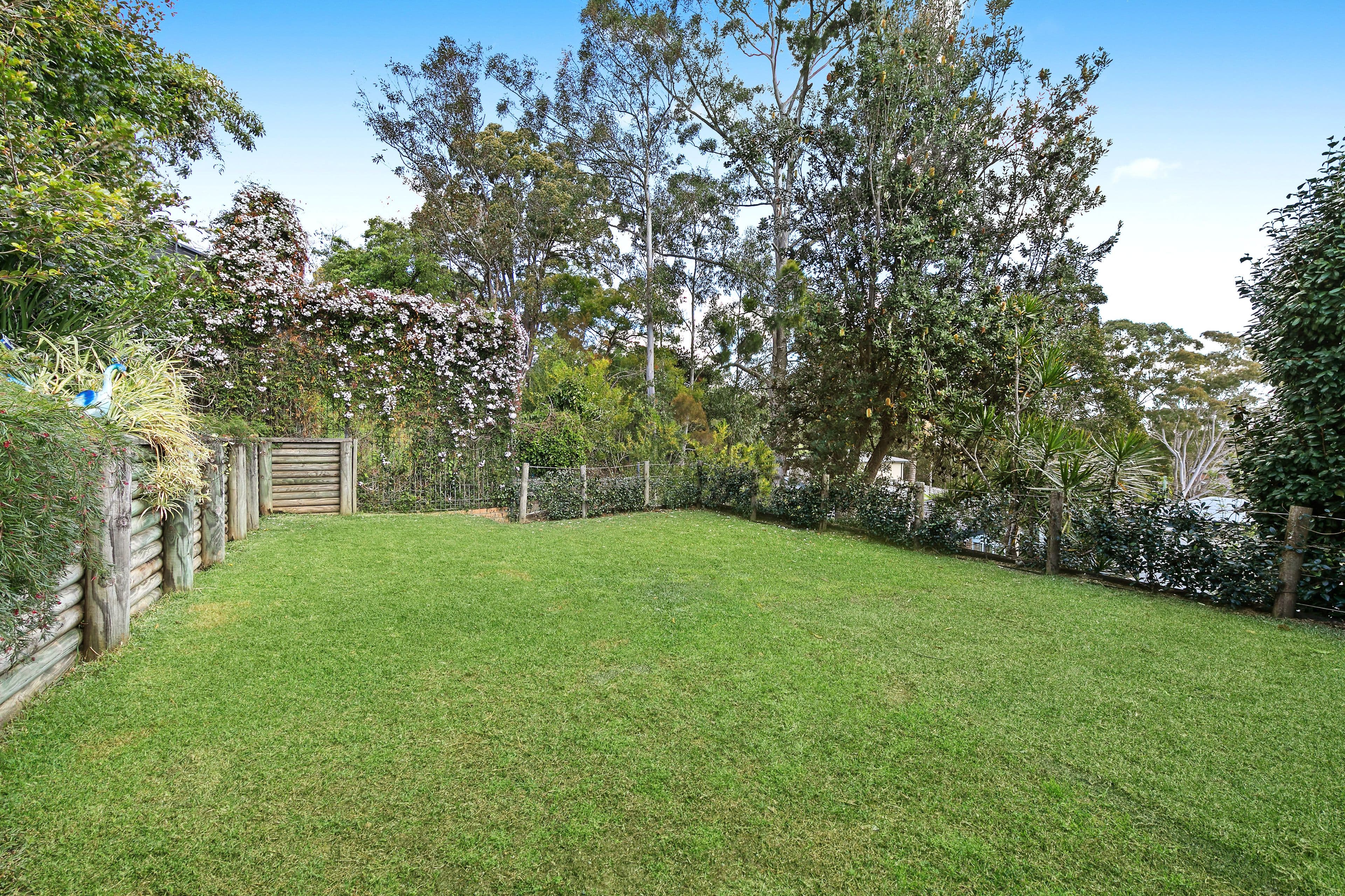 2 Page Avenue, Wahroonga NSW 2076, North Wahroonga - Thumbnail 4