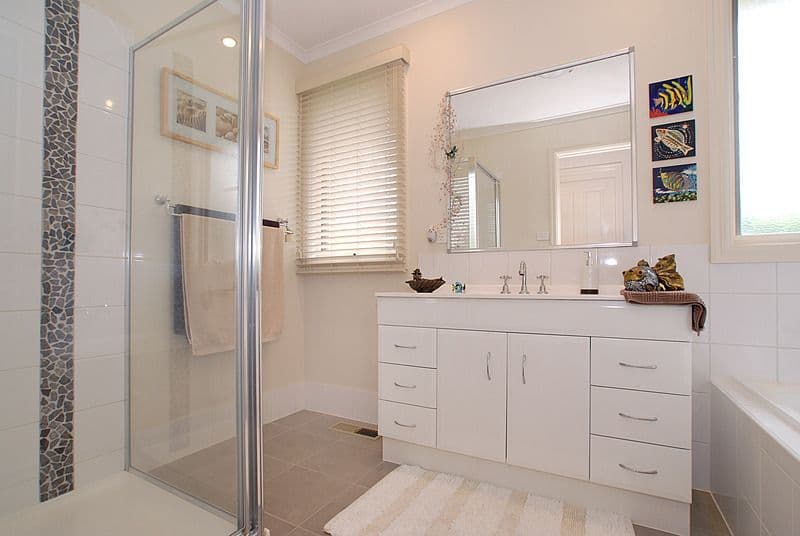 22 Forest Road, FERNTREE GULLY VIC 3156, Ferntree Gully - Thumbnail 8