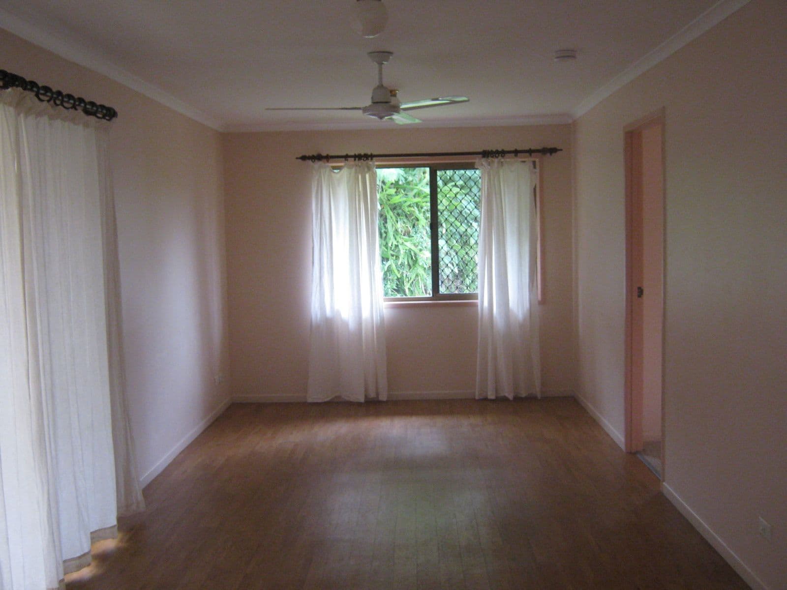 7 Balaton Street, RIVERHILLS QLD 4074, Riverhills - Thumbnail 5
