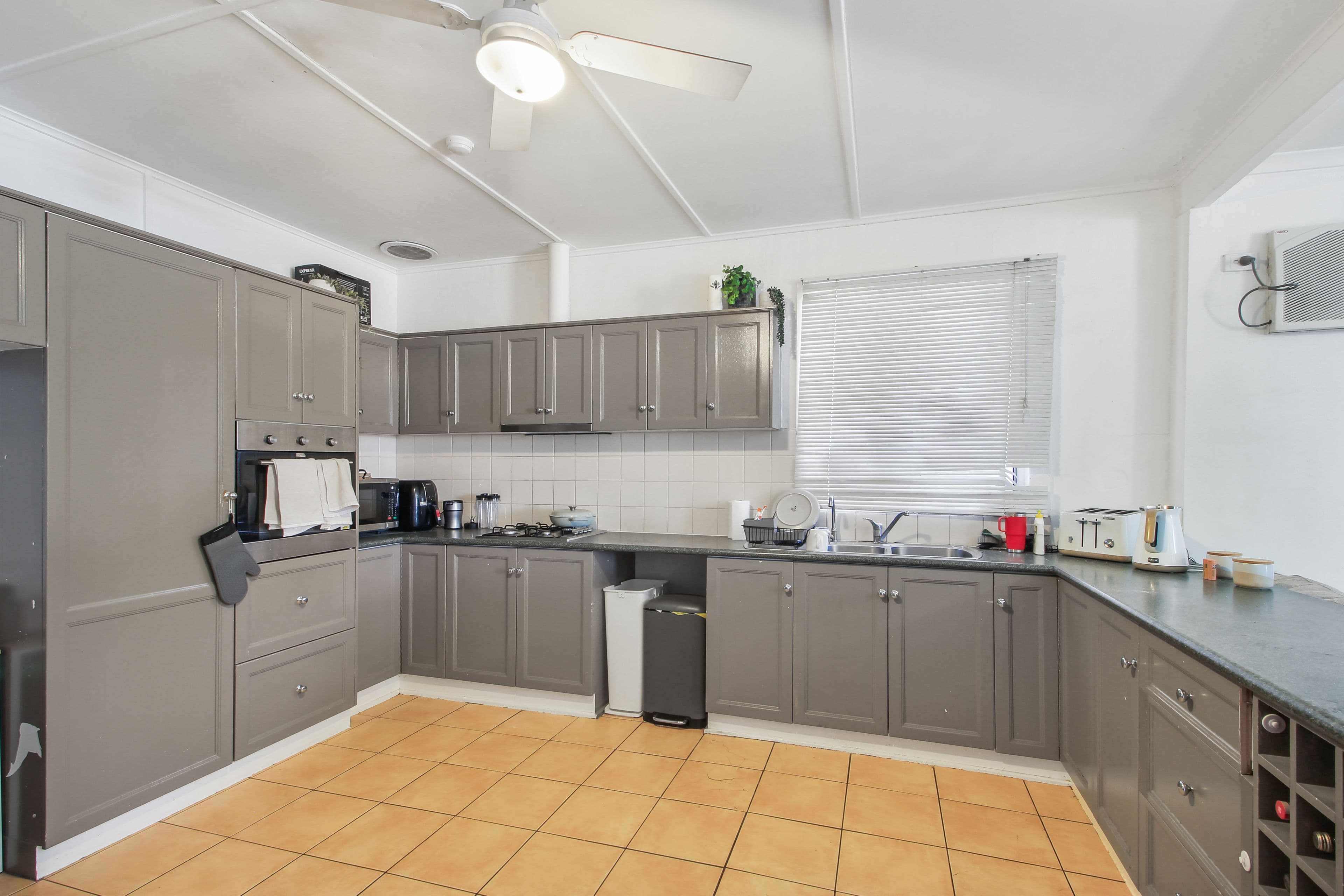 10 Waltham Street, Berri SA 5343, Berri - Thumbnail 3