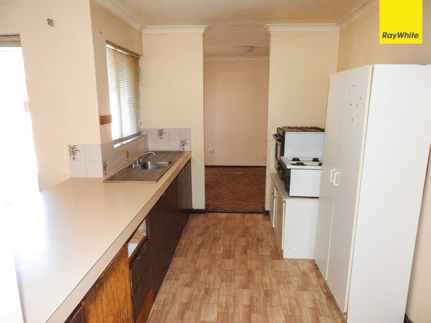 1 Beechcroft Place, Camillo WA 6111, Camillo - Thumbnail 3
