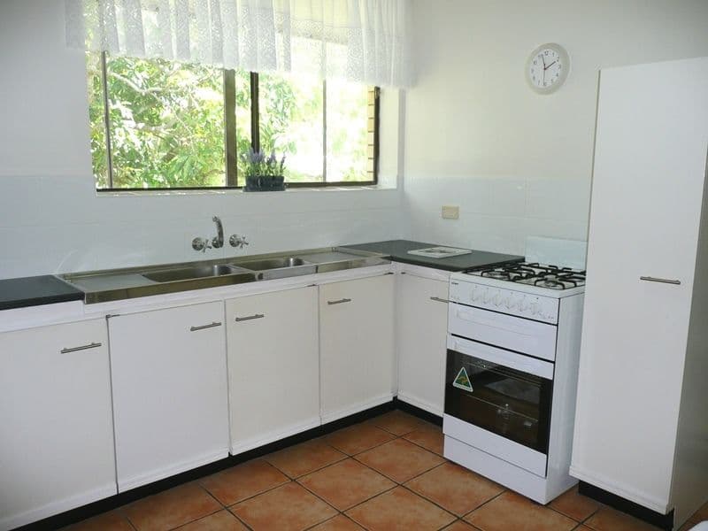 27 Lancaster Street, Coorparoo QLD 4151, Coorparoo - Thumbnail 5