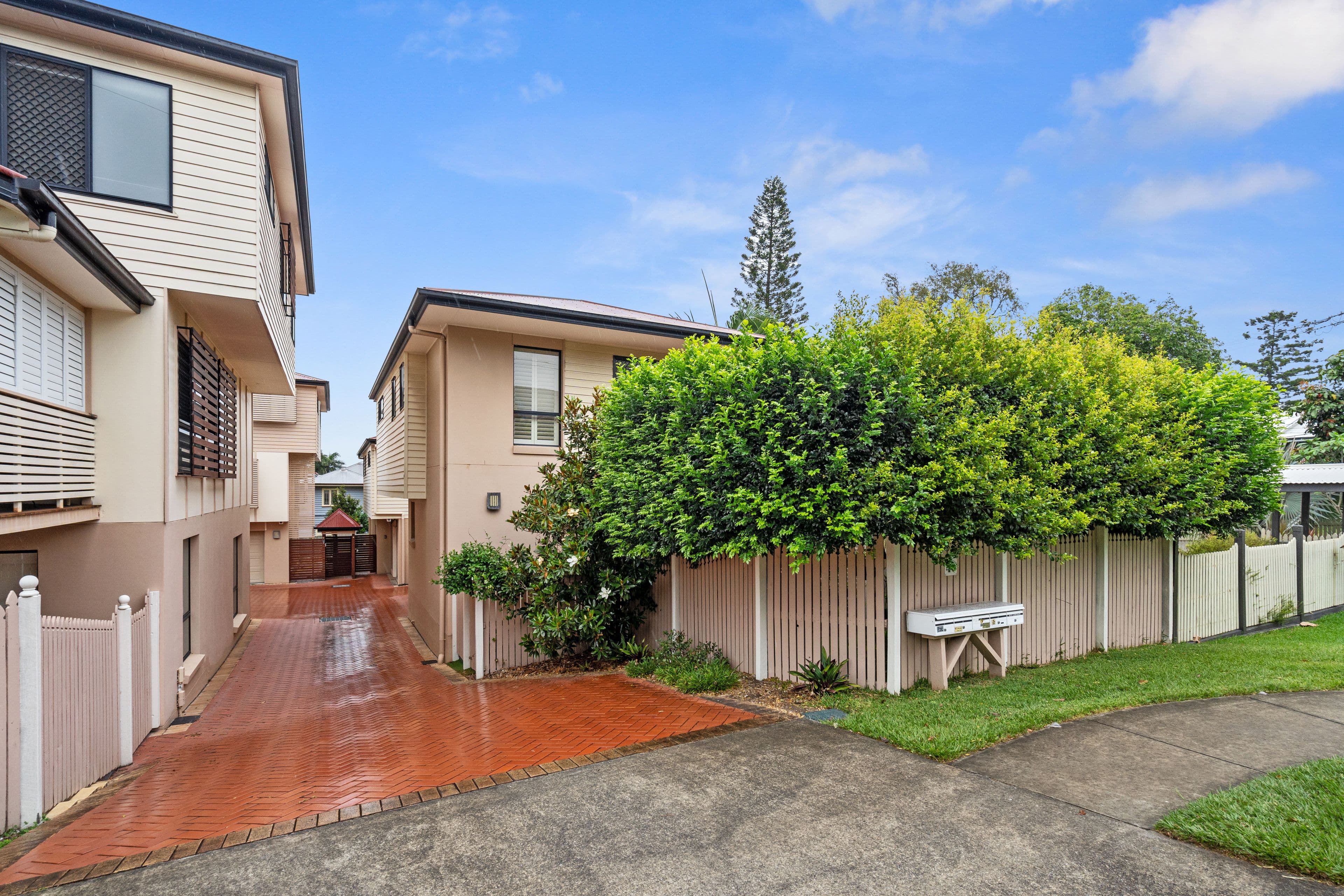 48 Yeronga Street, Yeronga QLD 4104, Yeronga - Image 1