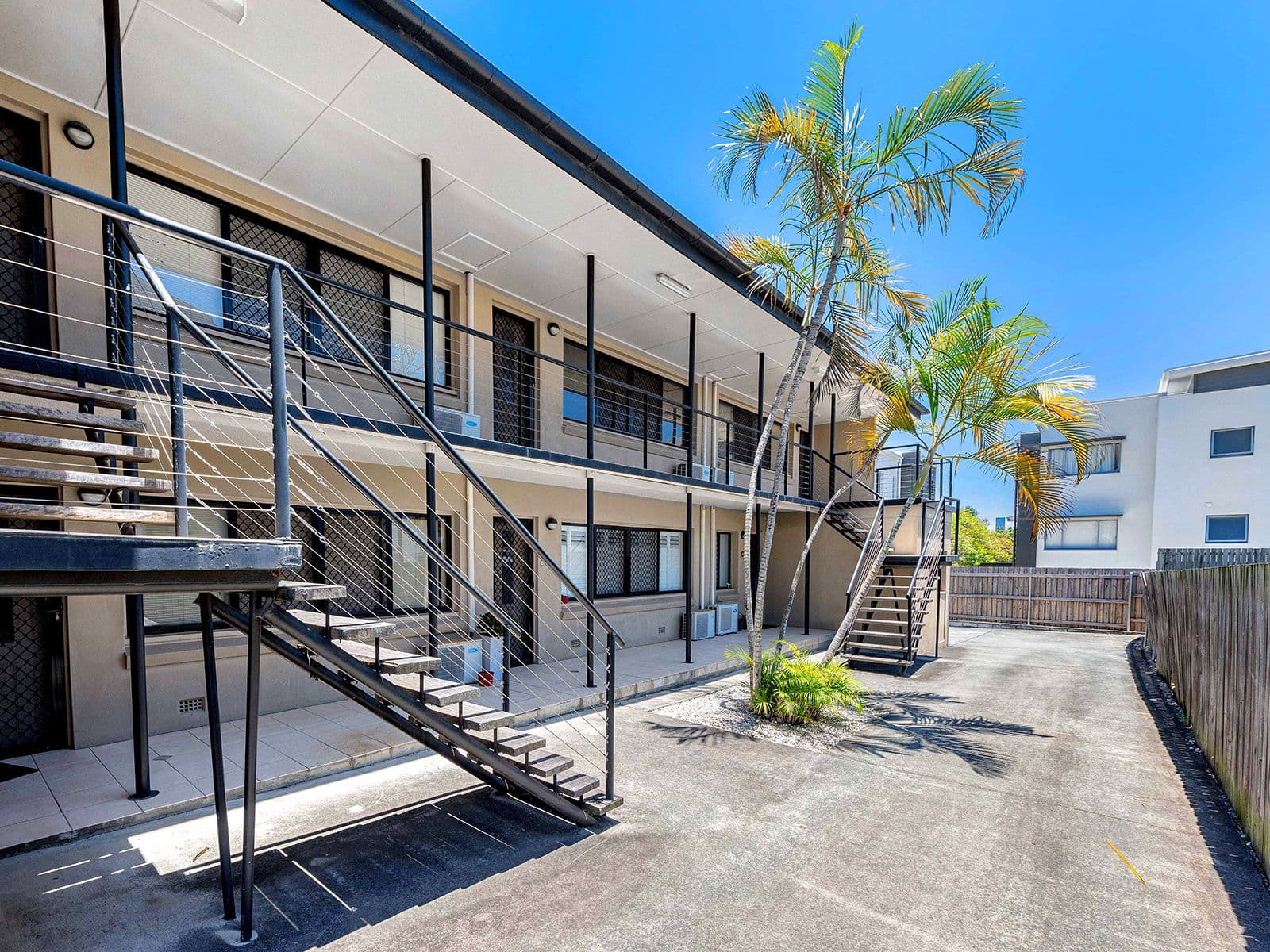 8 Kitchener Street, Coorparoo QLD 4151, Coorparoo - Thumbnail 5