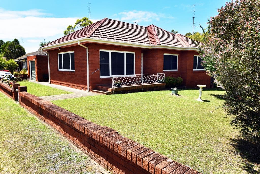 111 Robsons Road, West Wollongong - Thumbnail 3