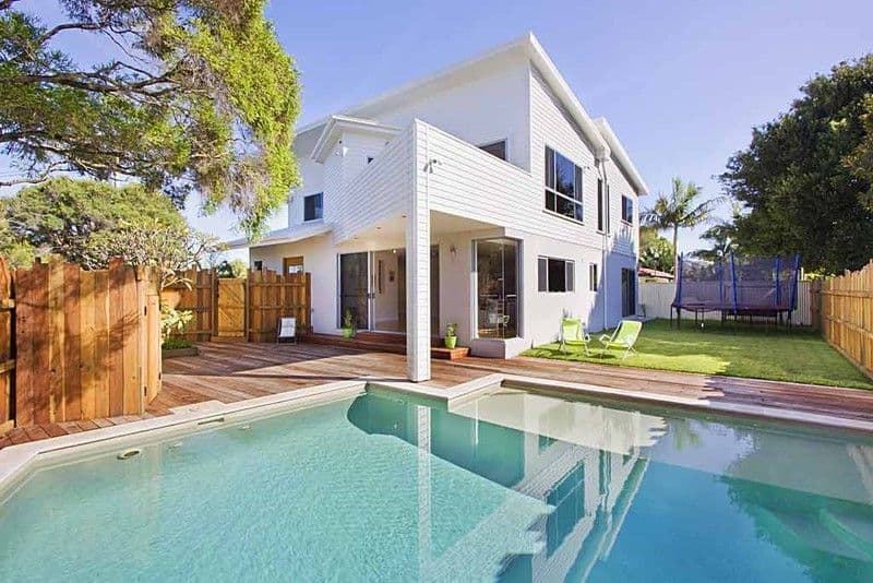 2 Joy Avenue, BURLEIGH HEADS QLD 4220, Burleigh Heads - Image 1