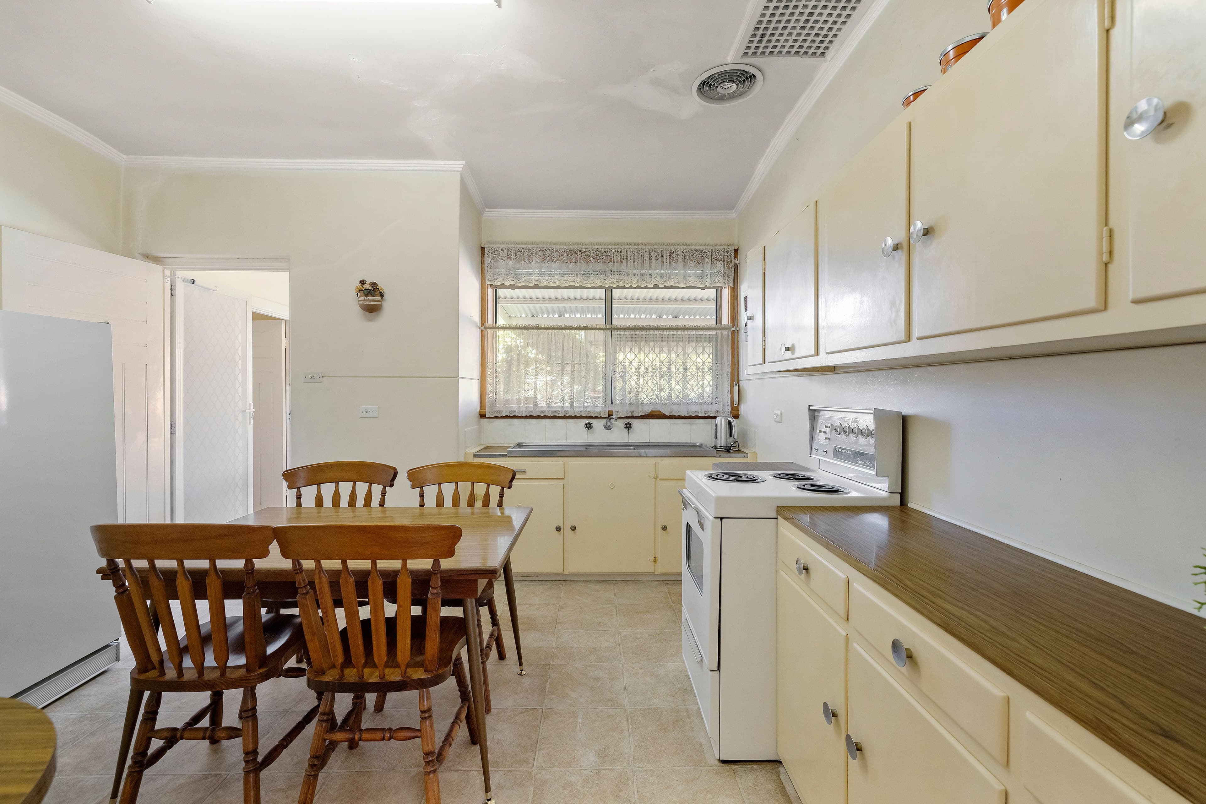 27 Matheson Avenue, Findon SA 5023, Findon - Thumbnail 6