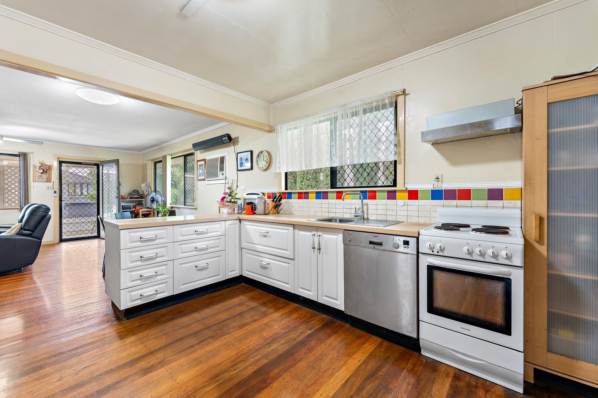 28 Augstein Street, Coopers Plains QLD 4108, Coopers Plains - Thumbnail 5