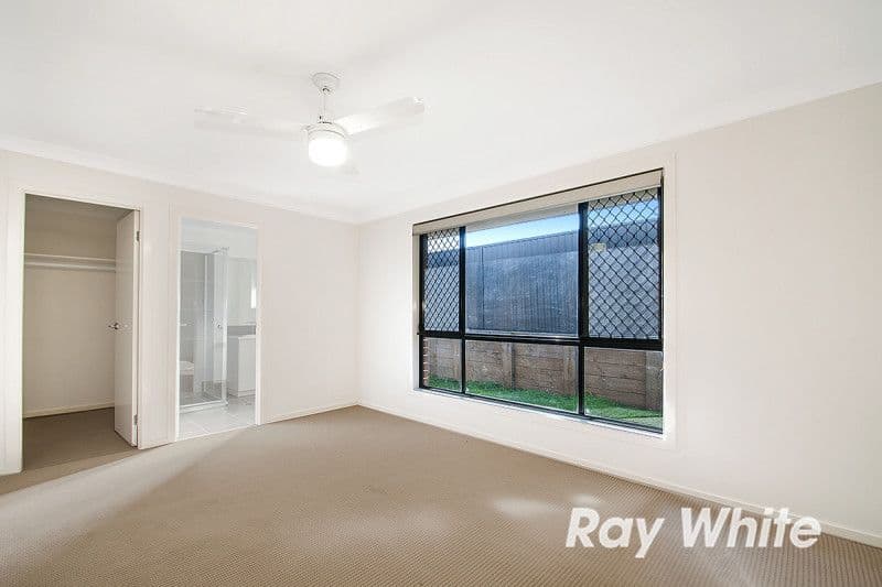 15 Voyager Court, Jordan Springs - Thumbnail 4