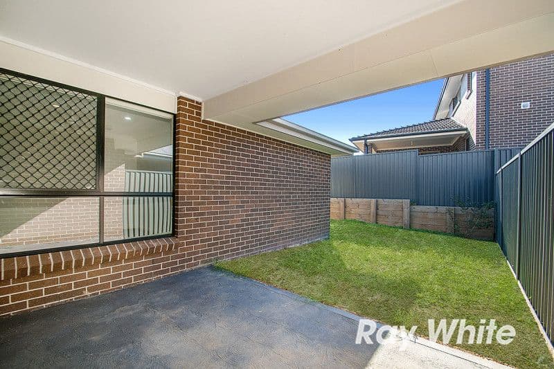 15 Voyager Court, Jordan Springs - Thumbnail 6