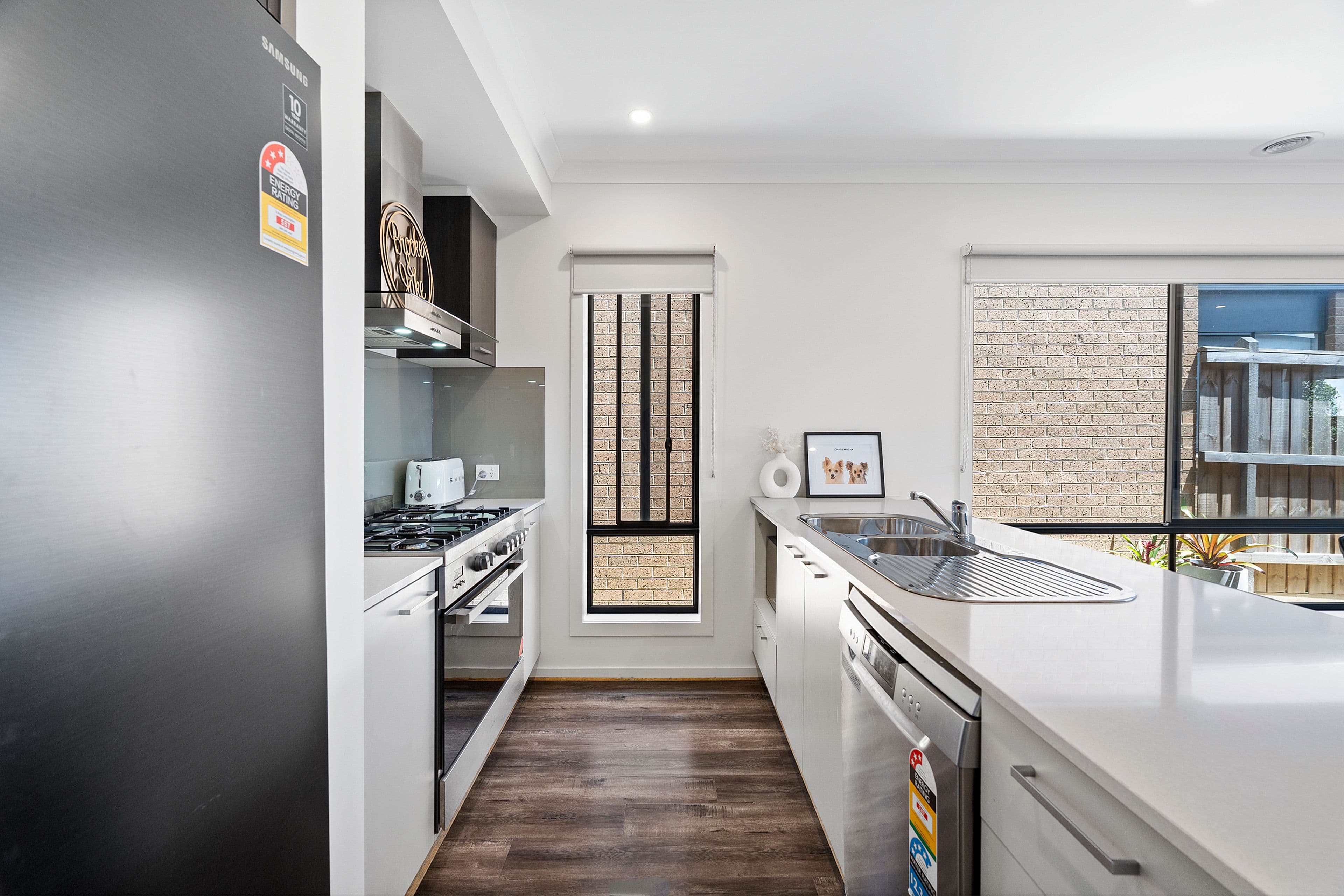 66 Stature Avenue, Clyde North VIC 3978, Clyde North - Thumbnail 2