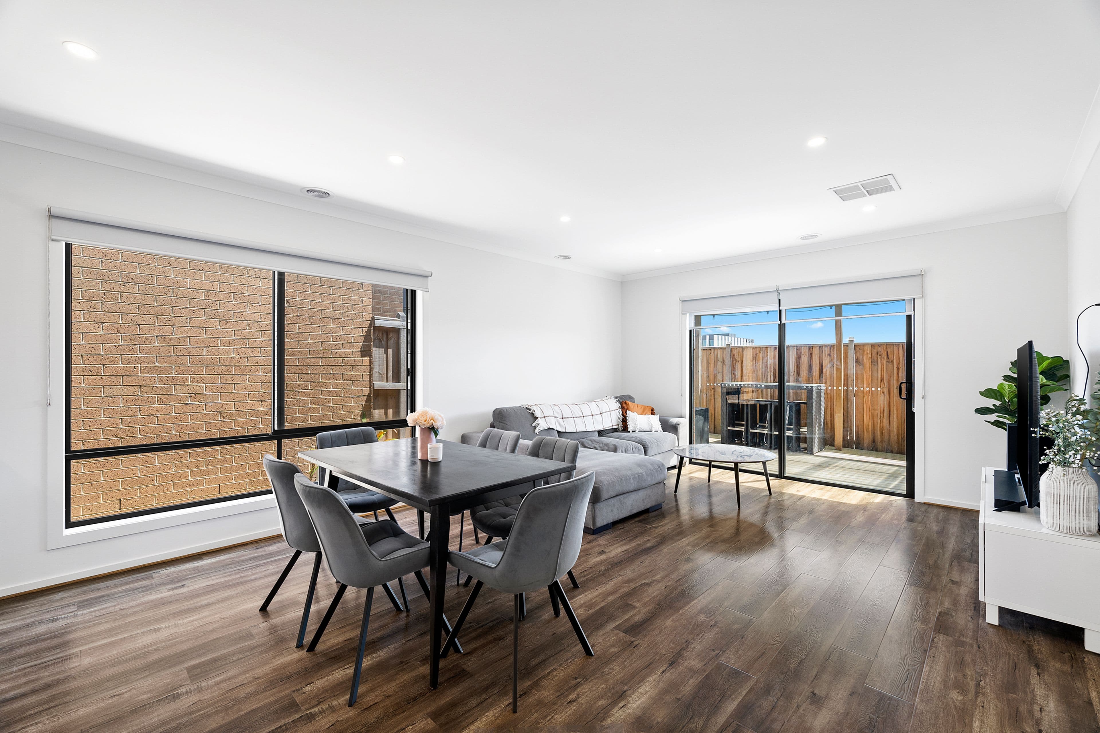 66 Stature Avenue, Clyde North VIC 3978, Clyde North - Thumbnail 5