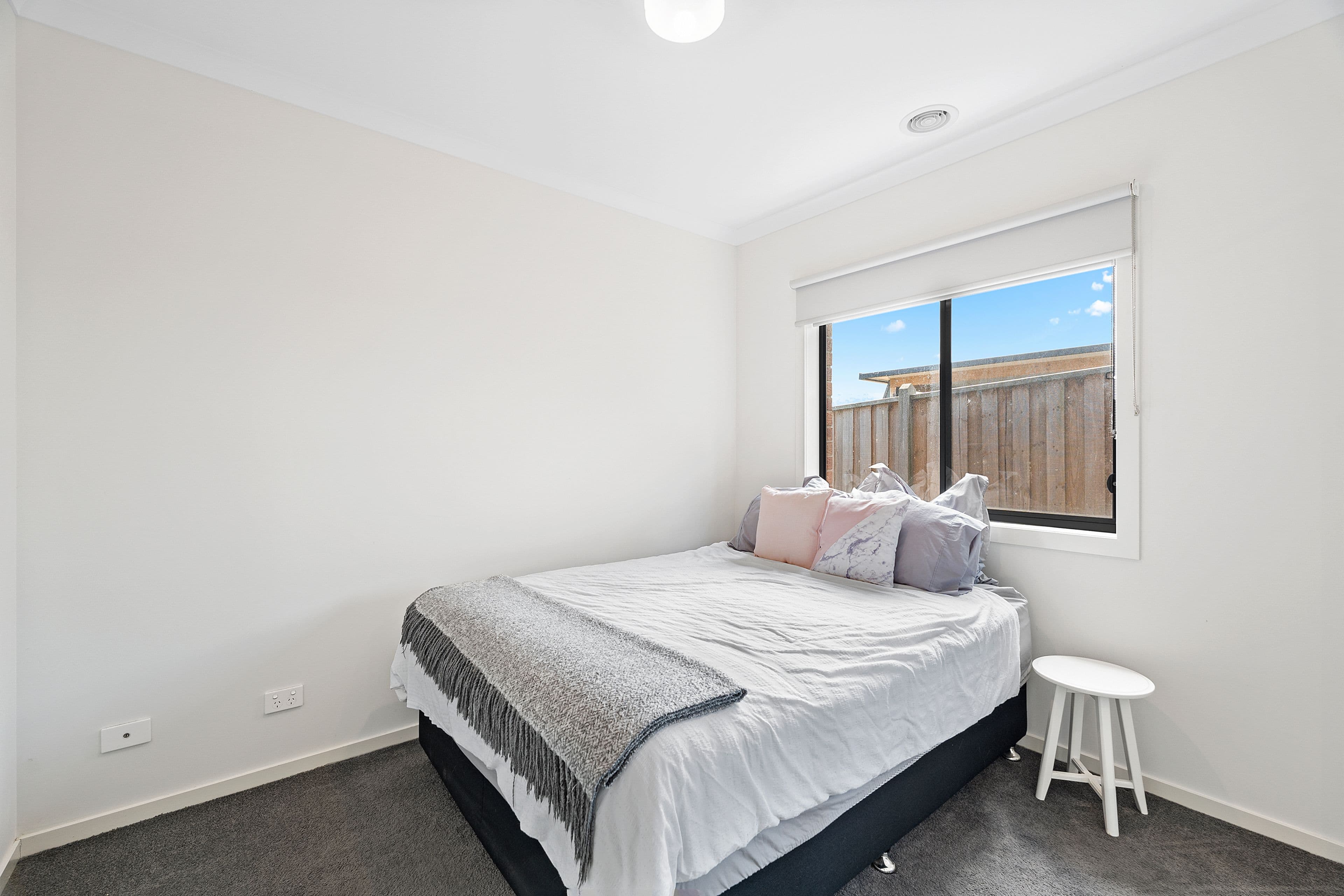 66 Stature Avenue, Clyde North VIC 3978, Clyde North - Thumbnail 7