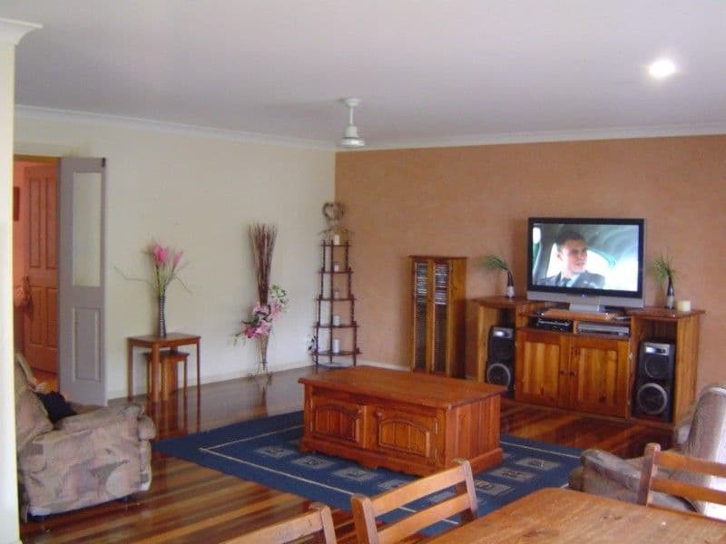 14 Bellona Court, PACIFIC PINES QLD 4211, Pacific Pines - Thumbnail 5