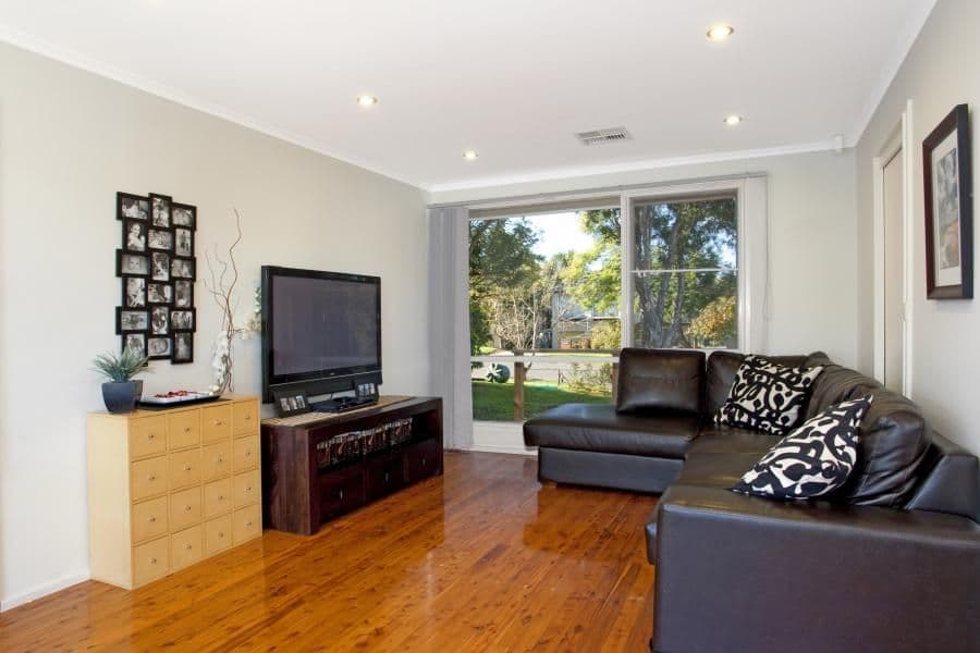 4 McDougall Avenue, BAULKHAM HILLS NSW 2153, Baulkham Hills - Thumbnail 4