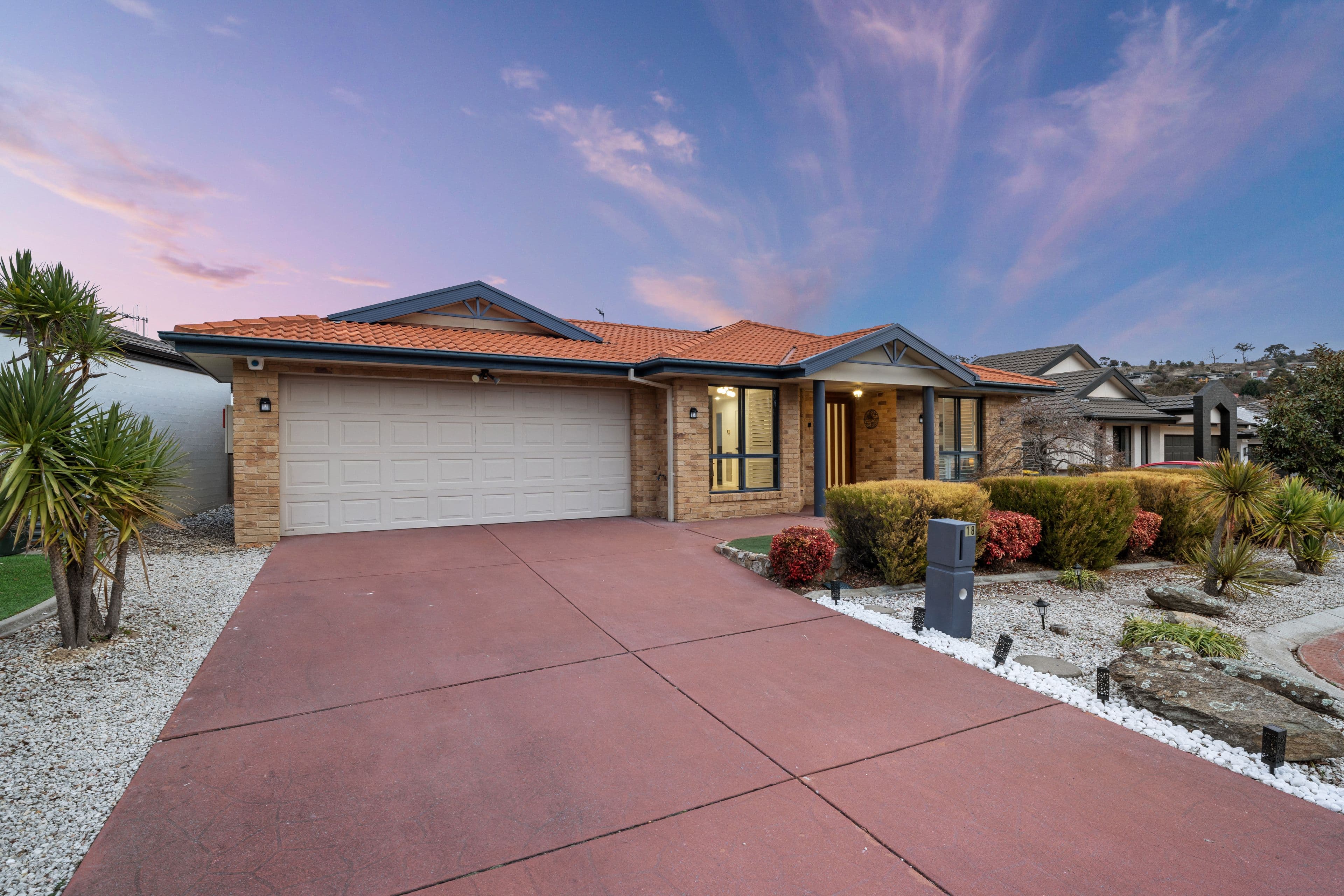 18 Oxenham Circuit, Gordon ACT 2906, Gordon - Image 1