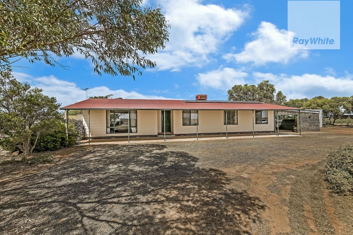 116 Hunters Road, Lower Light SA 5501, Lower Light - Image 1