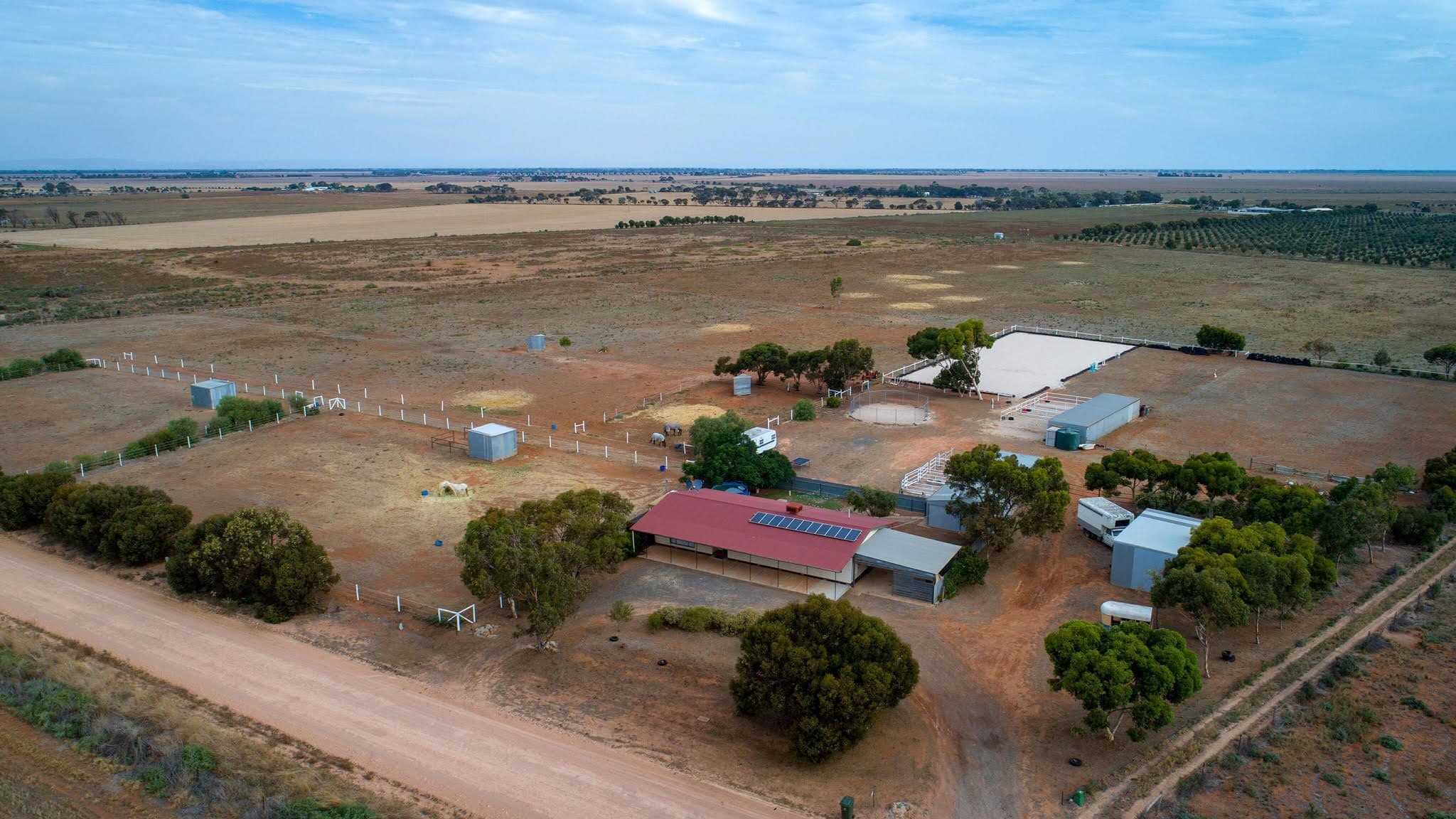 116 Hunters Road, Lower Light SA 5501, Lower Light - Thumbnail 2