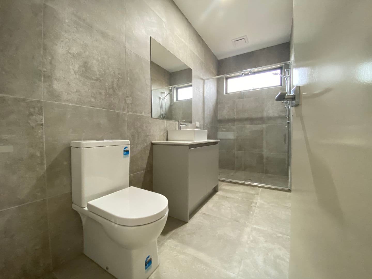 71 Cassinia Circuit, Tarneit VIC 3029, Tarneit - Thumbnail 3
