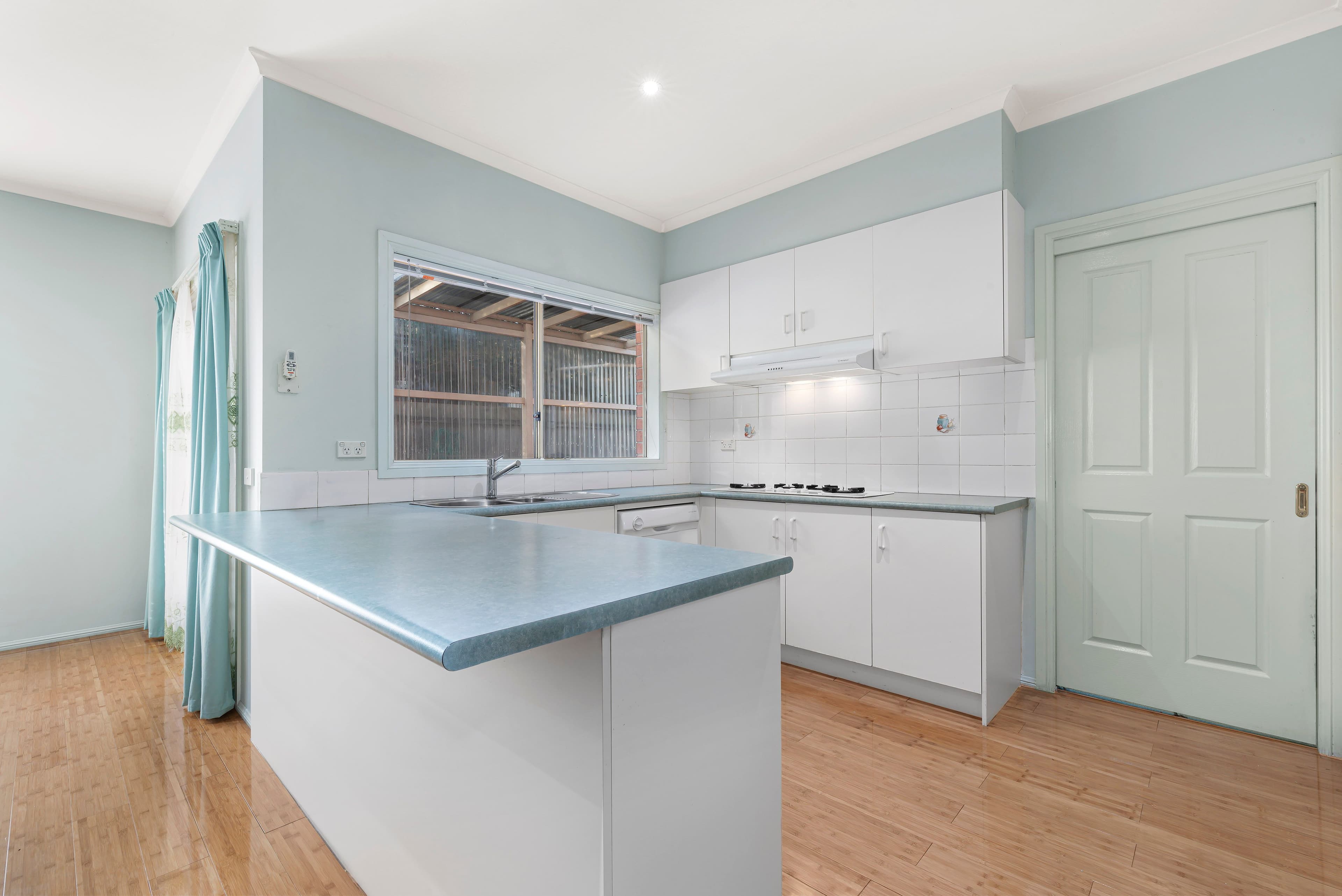 35 Gearon Avenue, Rowville VIC 3178, Rowville - Thumbnail 2