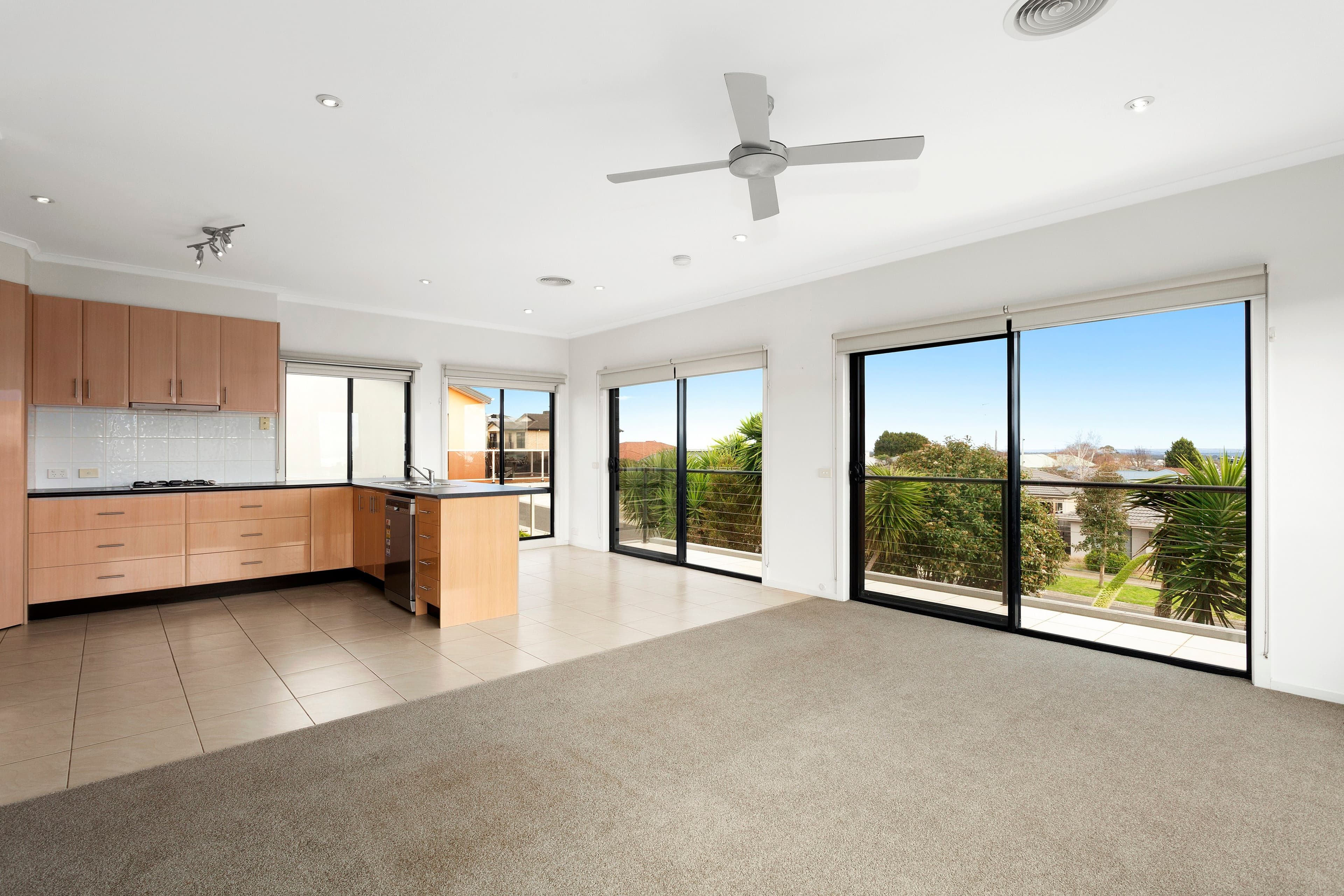 2-4 Bayvista Parade, Drysdale VIC 3222, Drysdale - Thumbnail 3