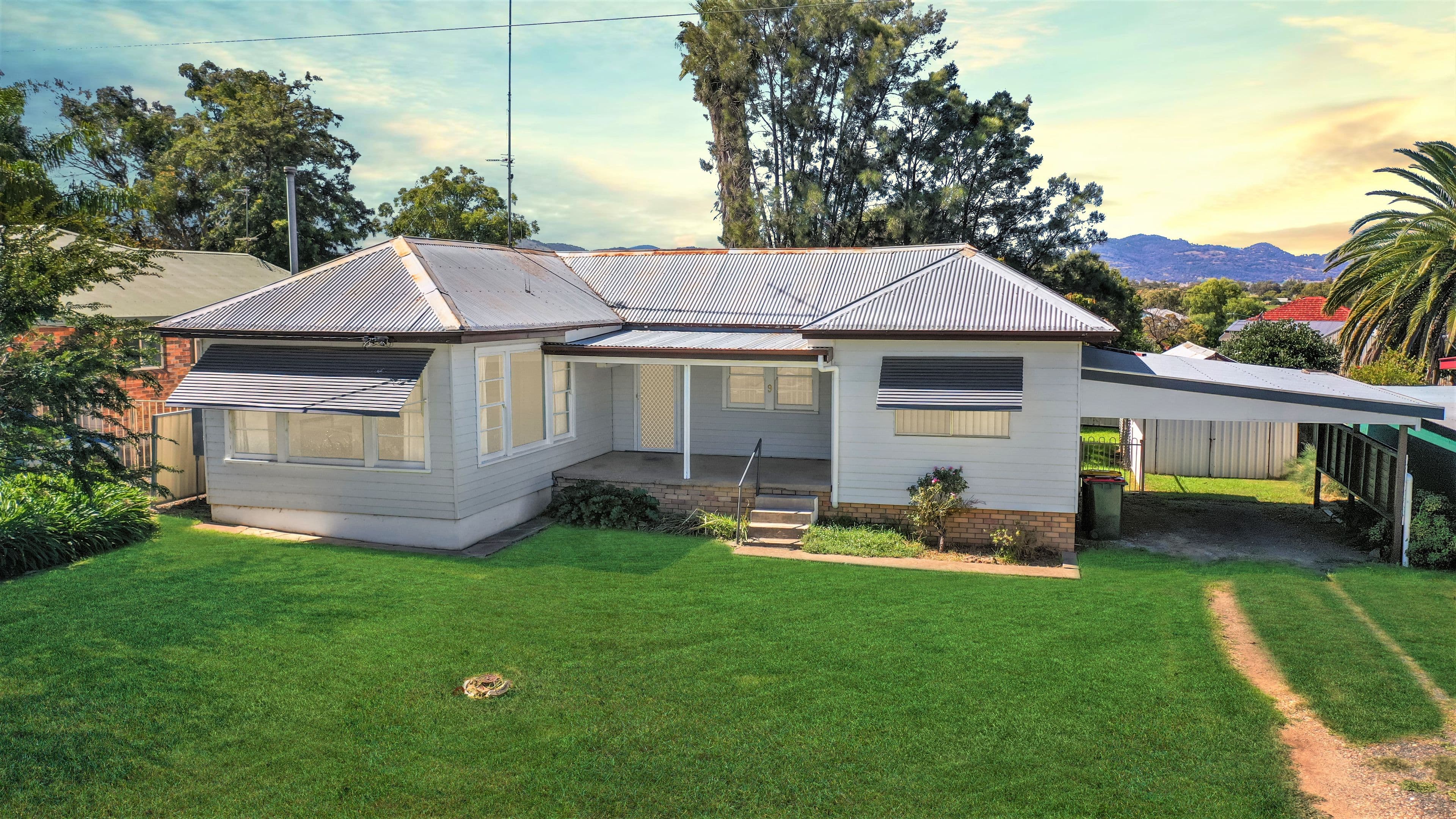 9 Centre Street, Quirindi NSW 2343, Quirindi - Image 1