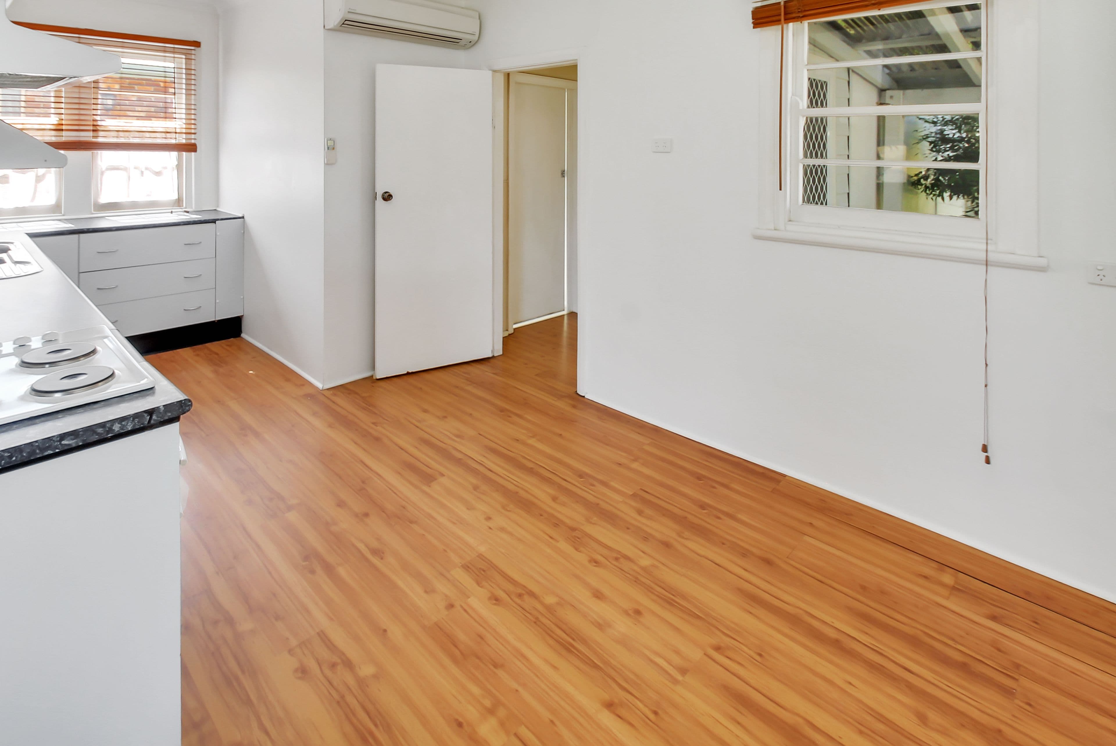 9 Centre Street, Quirindi NSW 2343, Quirindi - Thumbnail 6