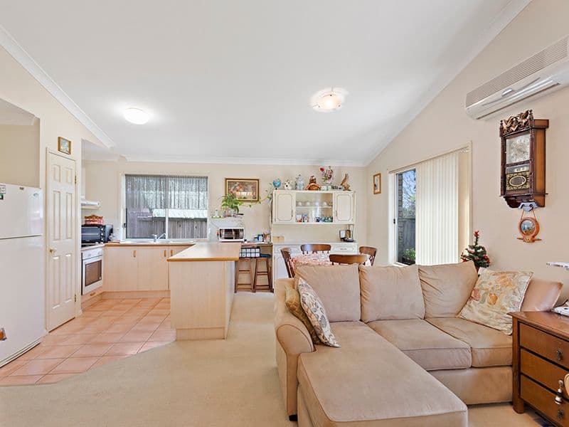 10 Kinross Lane, Bethania QLD 4205, Bethania - Thumbnail 7