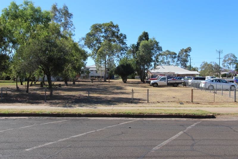 42 to 44 Alfred Street, CHARLEVILLE QLD 4470, Charleville - Thumbnail 2