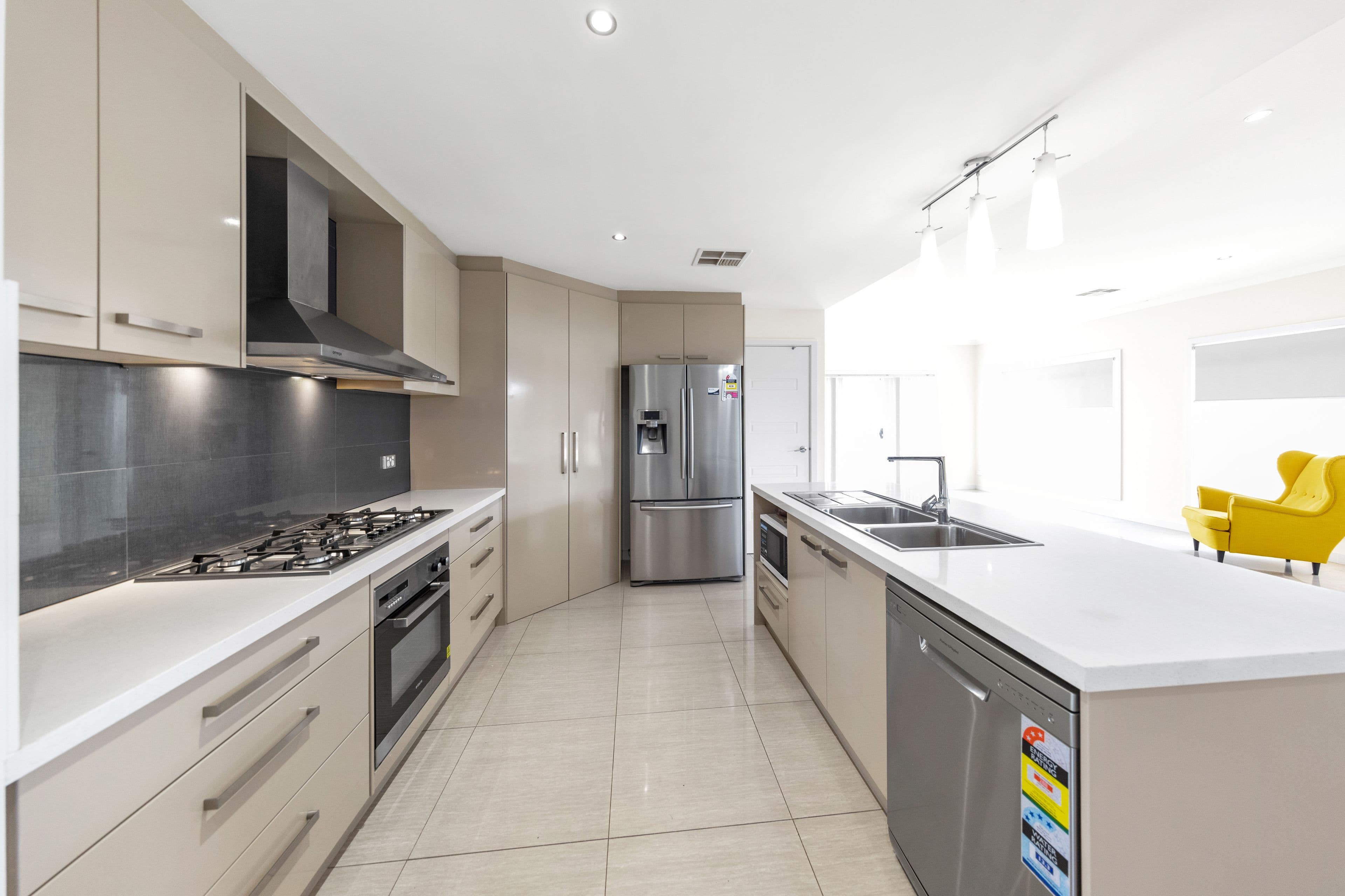 122 Peerless Road, Munno Para West SA 5115, Munno Para West - Thumbnail 2