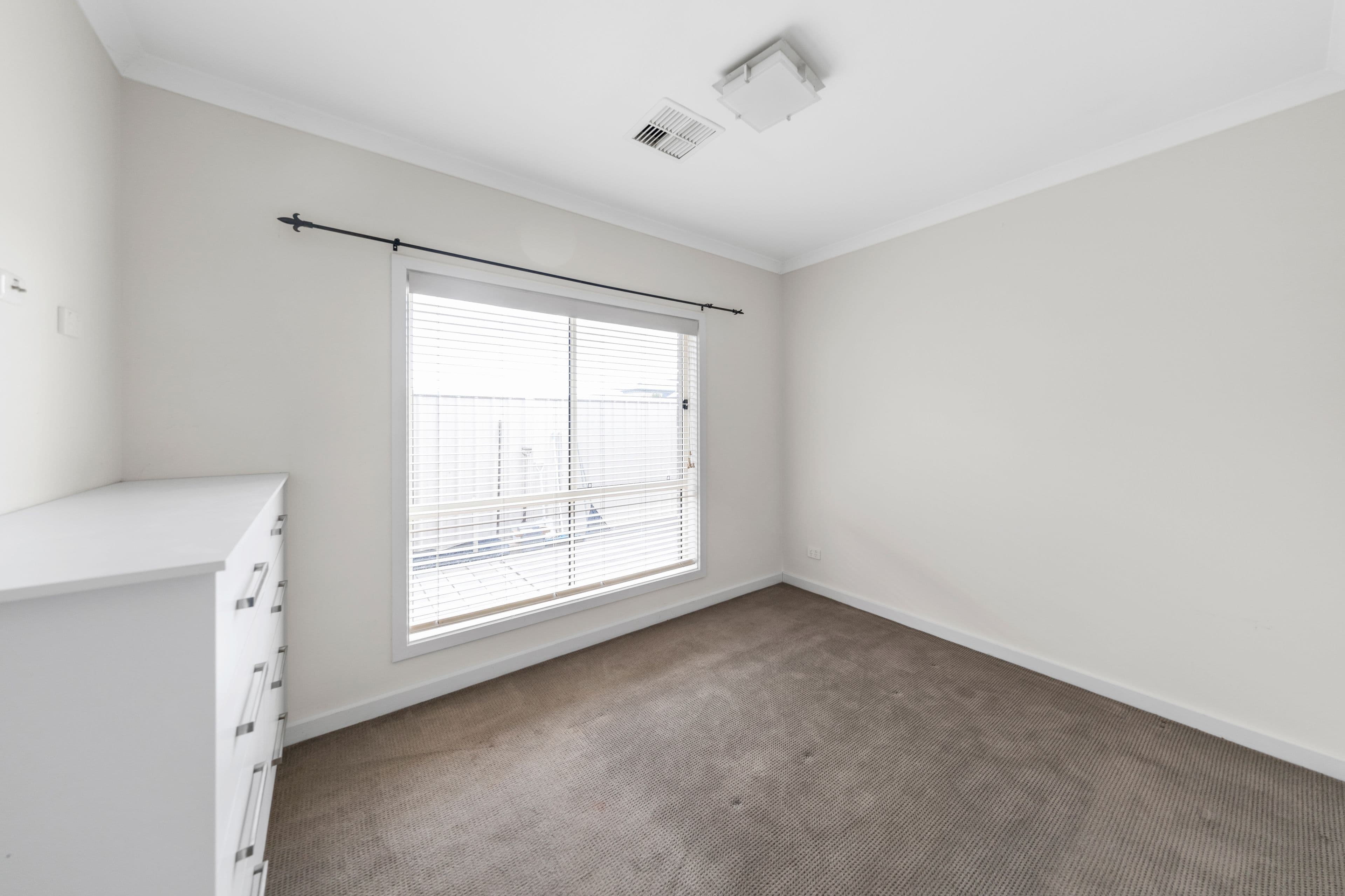 122 Peerless Road, Munno Para West SA 5115, Munno Para West - Thumbnail 6